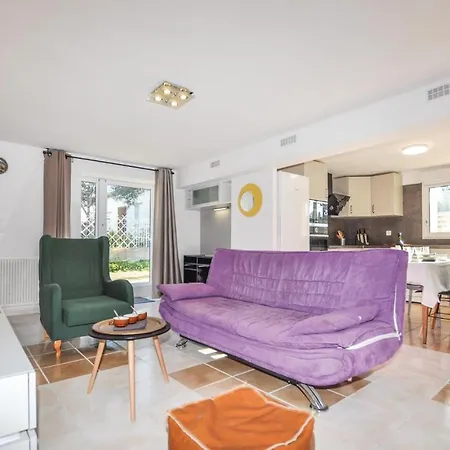 In With 1 Bedrooms&wifi Appartement *